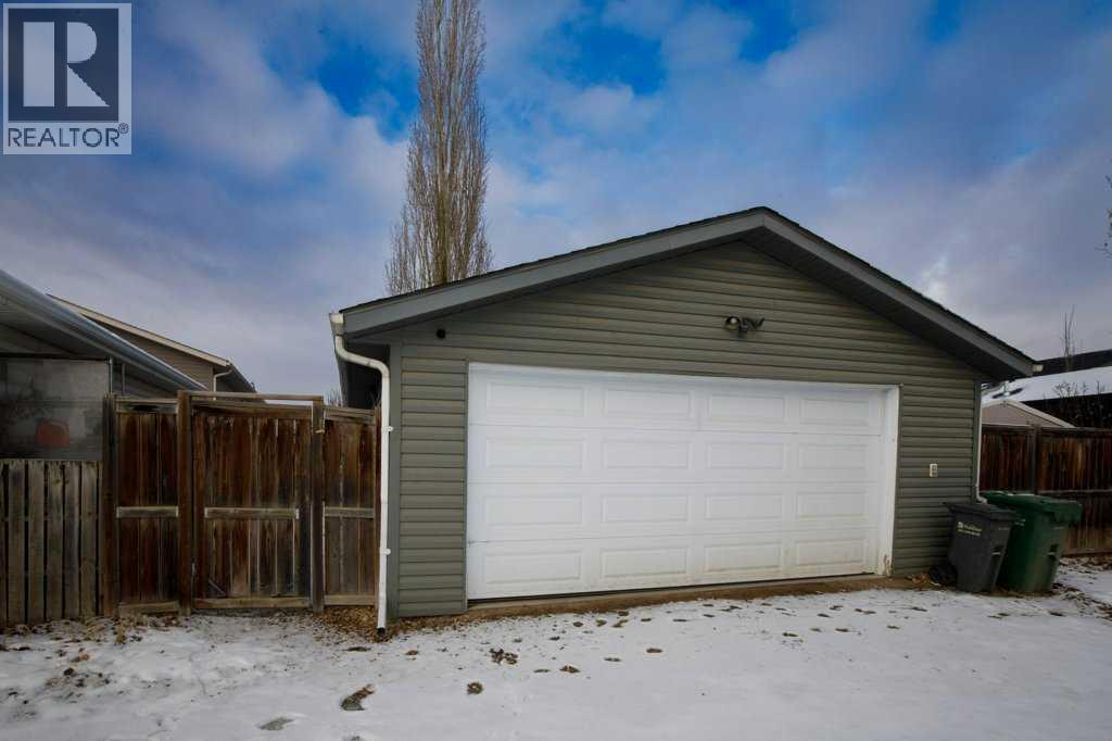 207 Lancaster Drive, Red Deer, Alberta  T4R 2R4 - Photo 25 - A2273534