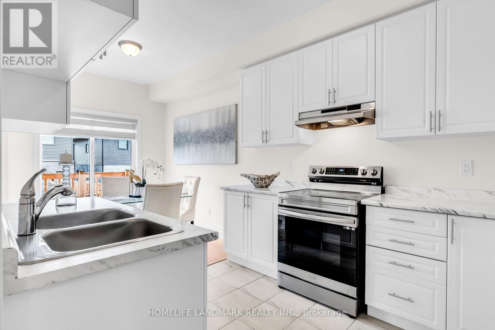 21 Sapphire Way, Thorold, Ontario  L0S 1A0 - Photo 16 - X12685172