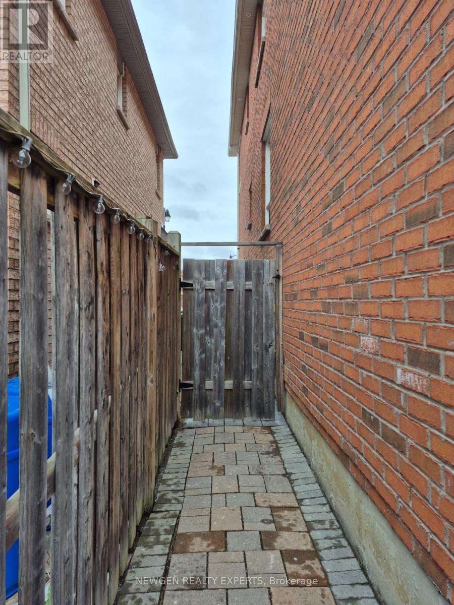 Bsmnt - 476 Staines Road, Toronto, Ontario  M1X 2B7 - Photo 2 - E12672802