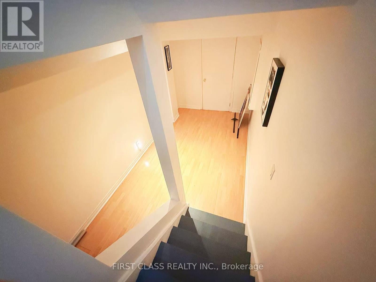 3892 Manatee Way, Mississauga, Ontario  L5M 6P7 - Photo 14 - W12679682