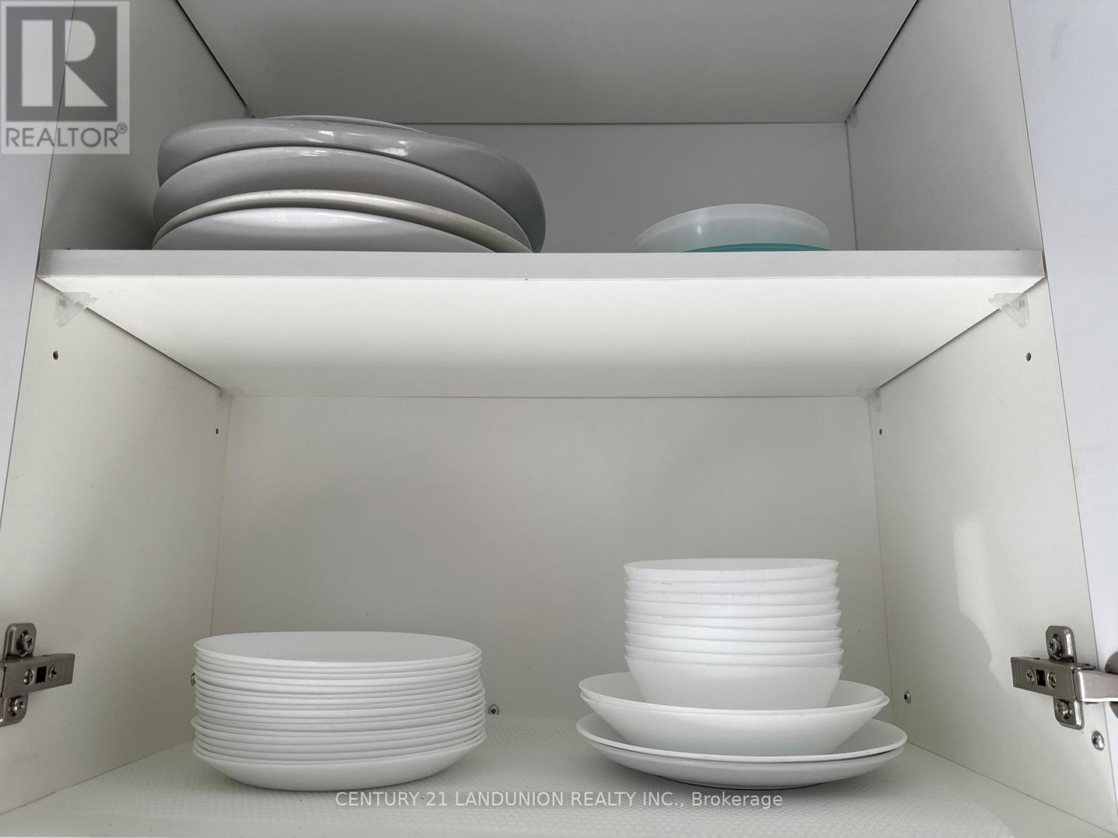 2 Nd Floor - 116 William Duncan Road, Toronto, Ontario  M3K 0C7 - Photo 13 - W12685184