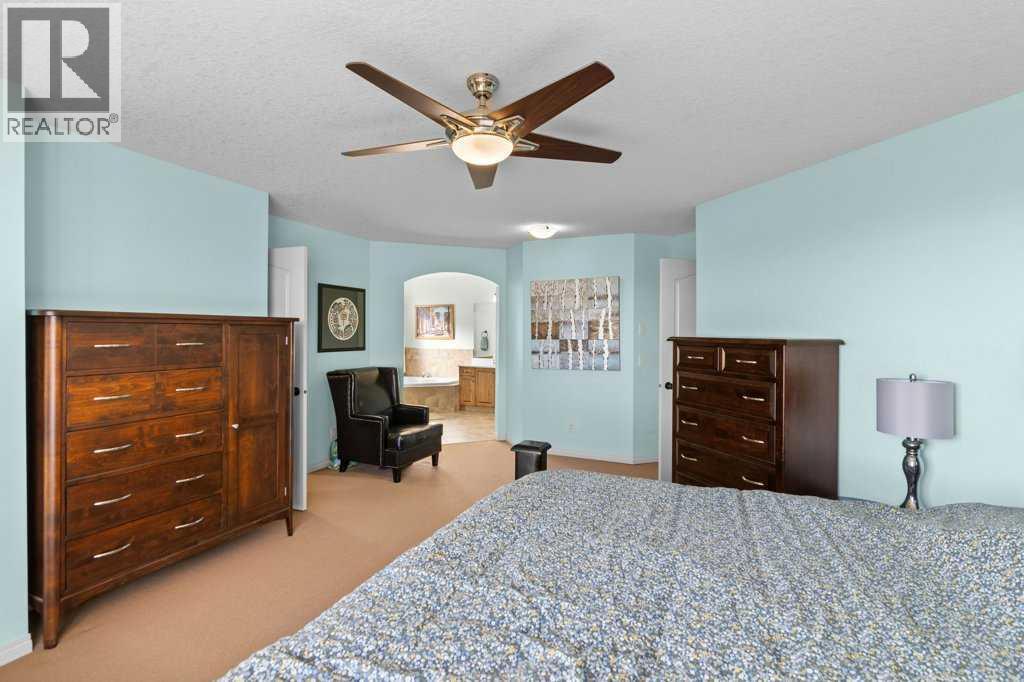 61 Boulder Creek Manor Se, Langdon, Alberta  T0J 1X3 - Photo 19 - A2268451