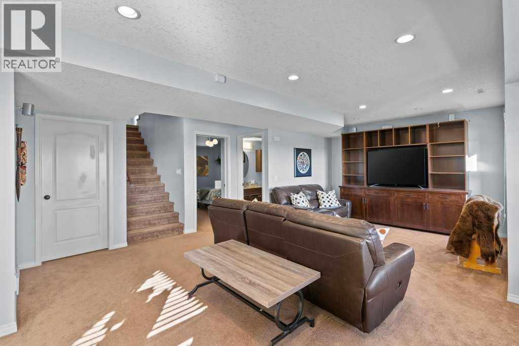 61 Boulder Creek Manor Se, Langdon, Alberta  T0J 1X3 - Photo 24 - A2268451