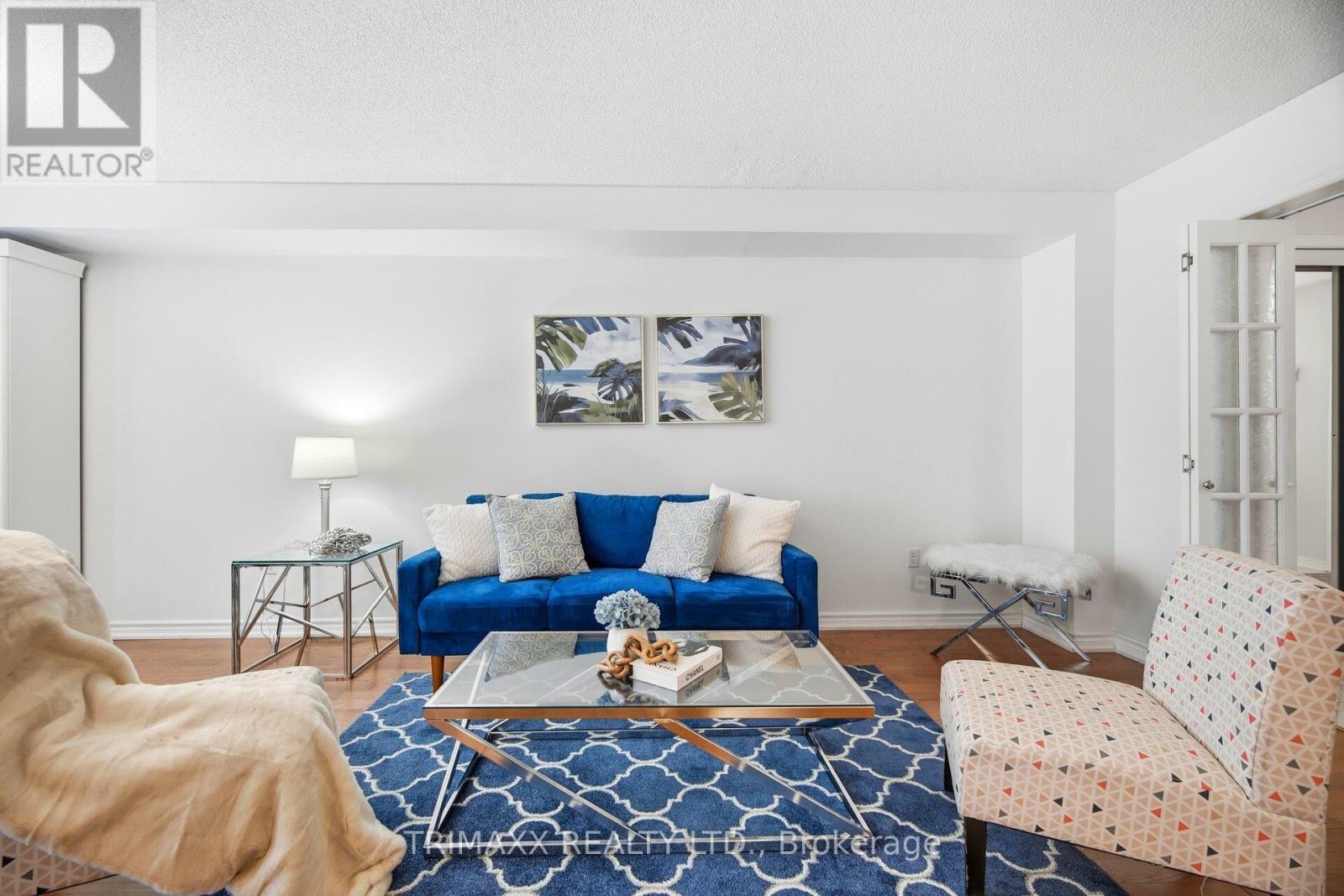 151 Coleridge Drive, Newmarket, Ontario  L3X 2T4 - Photo 8 - N12662460