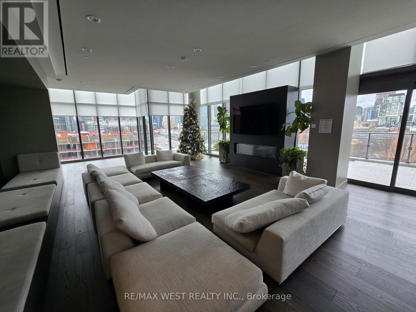 617 - 12 Bonnycastle Street, Toronto, Ontario  M5A 0C8 - Photo 21 - C12593758