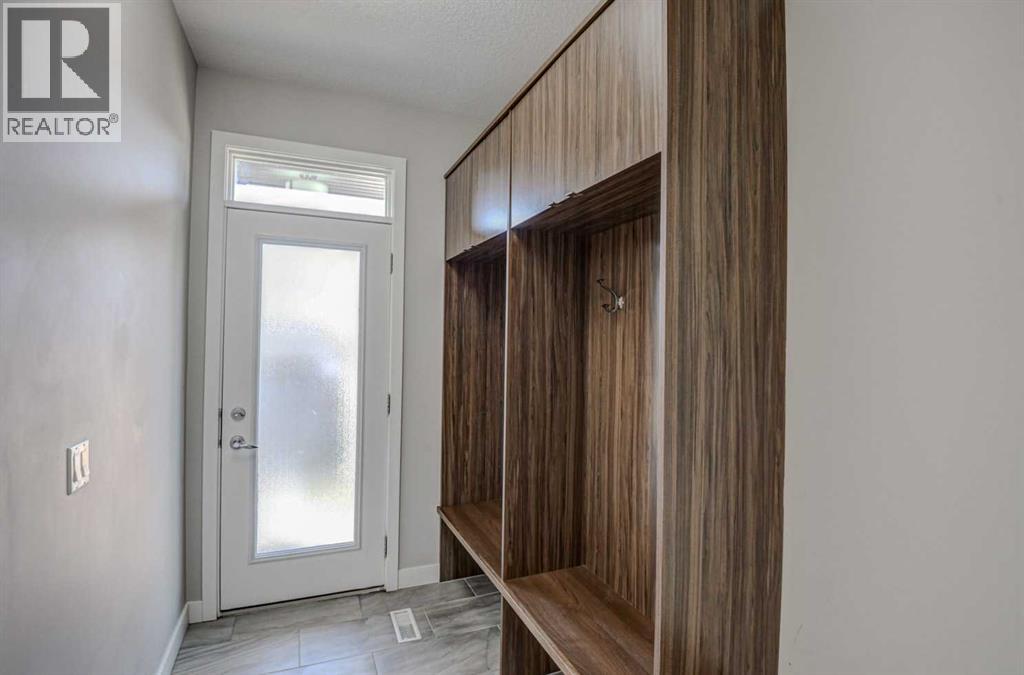 3705 41 Street Sw, Calgary, Alberta  T3E 3L6 - Photo 17 - A2278328