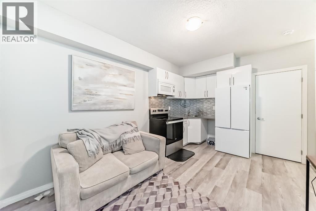 127 Carrington Crescent Nw, Calgary, Alberta  T3P 1R2 - Photo 43 - A2276277