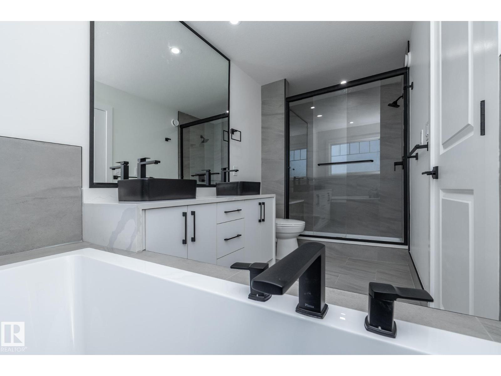 9805 106 Av, Morinville, Alberta  T8R 2P2 - Photo 17 - E4469728