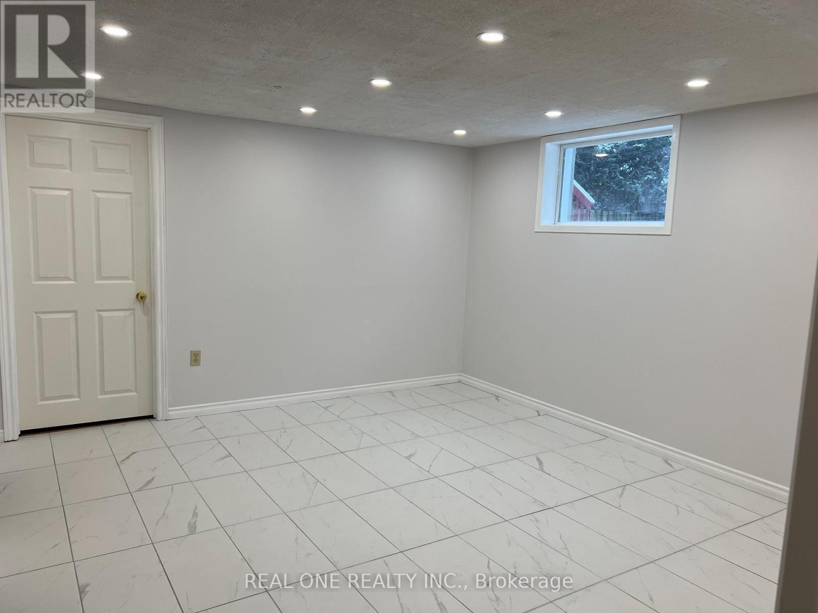 566 Middlewoods Drive, London North, Ontario  N6G 1W4 - Photo 28 - X12674716