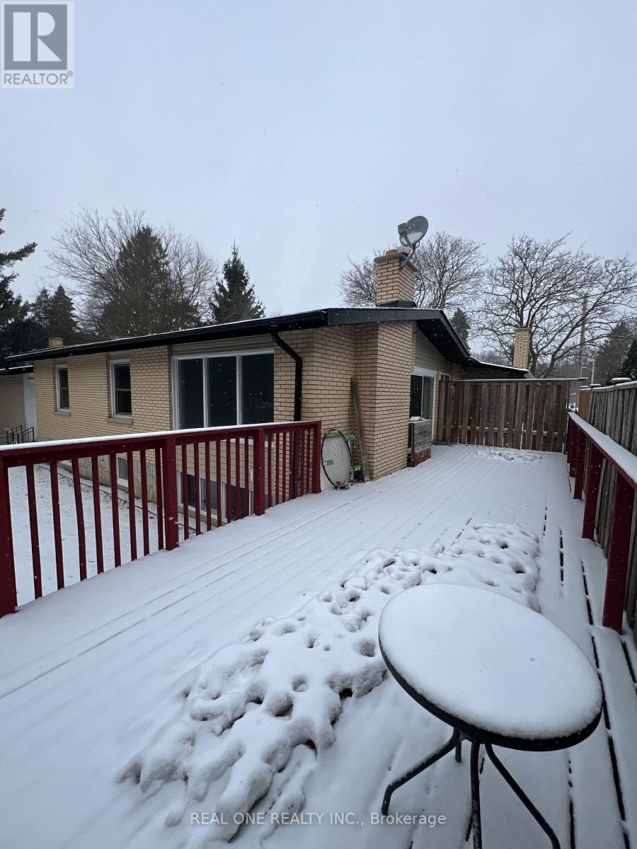 566 Middlewoods Drive, London North, Ontario  N6G 1W4 - Photo 42 - X12674716