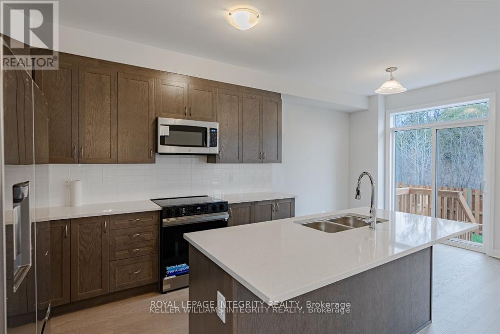 275 Elsie Macgill Walk, Ottawa, Ontario  K2W 0L2 - Photo 9 - X12685218