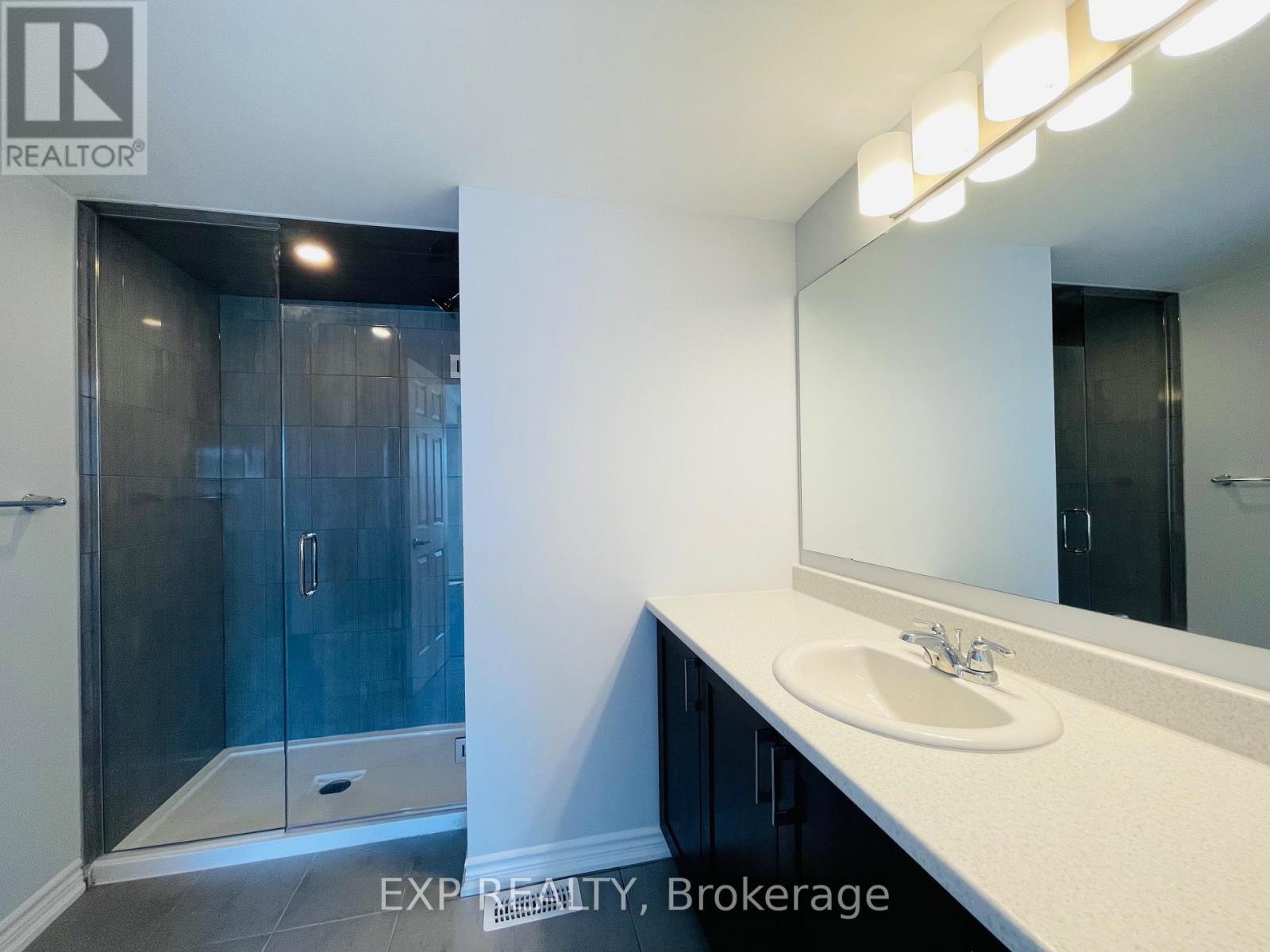 1406 Hemlock Road, Ottawa, Ontario  K1K 5A8 - Photo 15 - X12685220