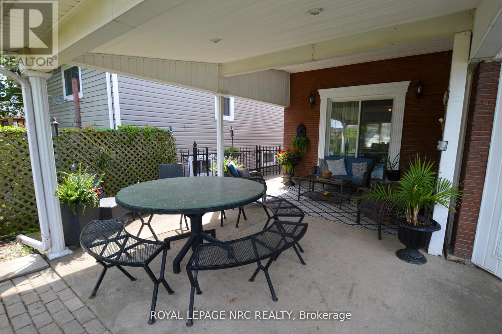 68 Pine, Thorold, Ontario  L2V 3L4 - Photo 16 - X12685202