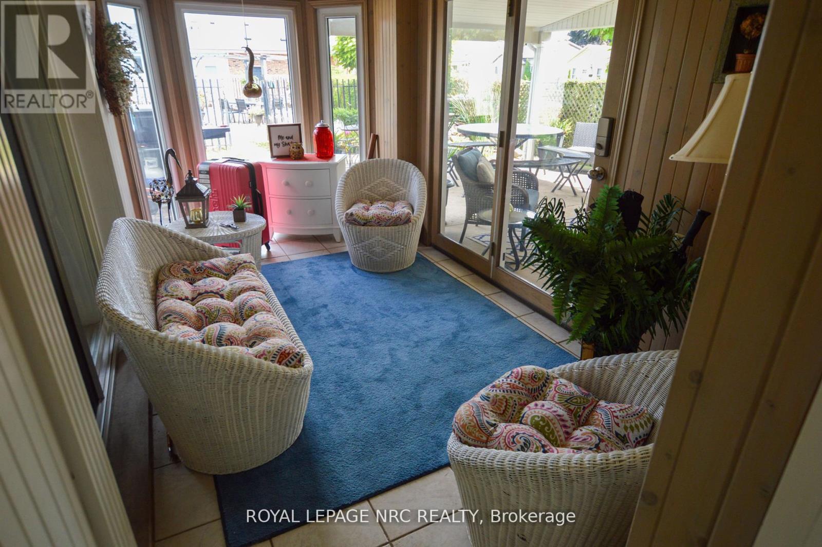 68 Pine, Thorold, Ontario  L2V 3L4 - Photo 7 - X12685202