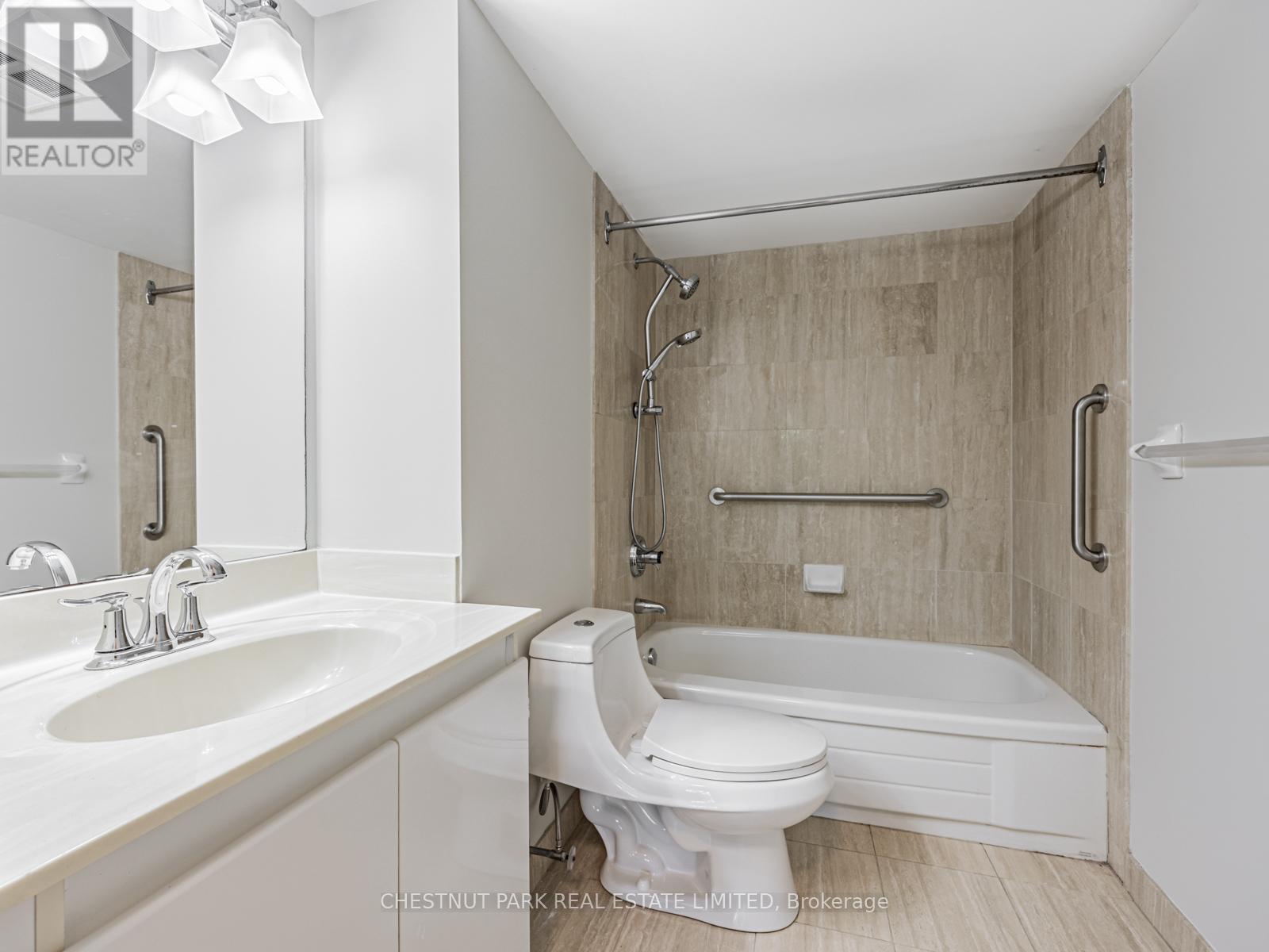 203 - 35 Empress Avenue, Toronto, Ontario  M2N 6T3 - Photo 13 - C12685228