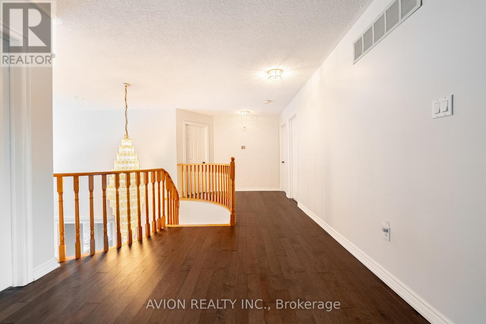 103 Spadina Road, Richmond Hill, Ontario  L4B 2Y9 - Photo 30 - N12685210