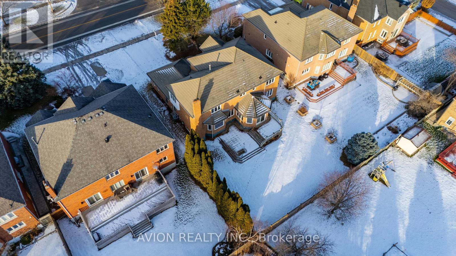 103 Spadina Road, Richmond Hill, Ontario  L4B 2Y9 - Photo 40 - N12685210