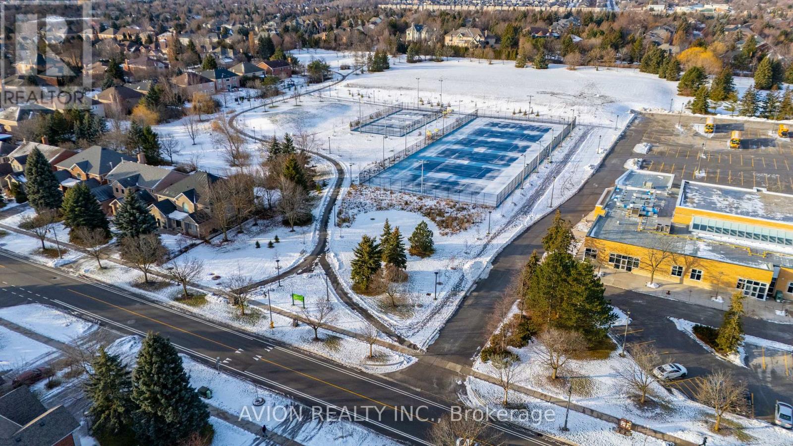 103 Spadina Road, Richmond Hill, Ontario  L4B 2Y9 - Photo 42 - N12685210