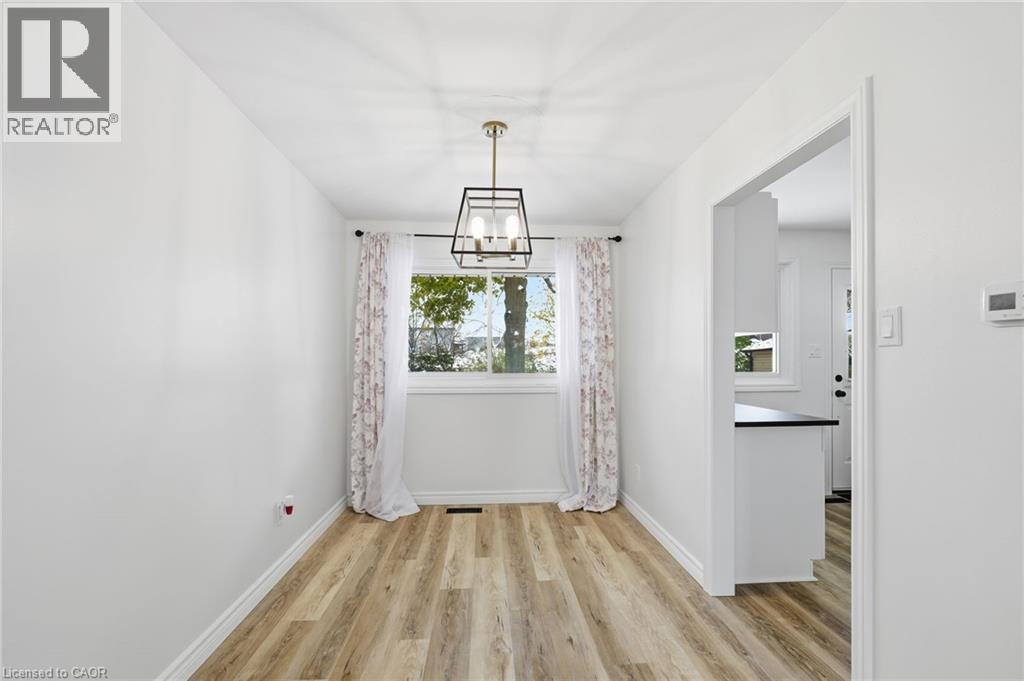 Photo 5 of 29 for 73 Aldborough Avenue