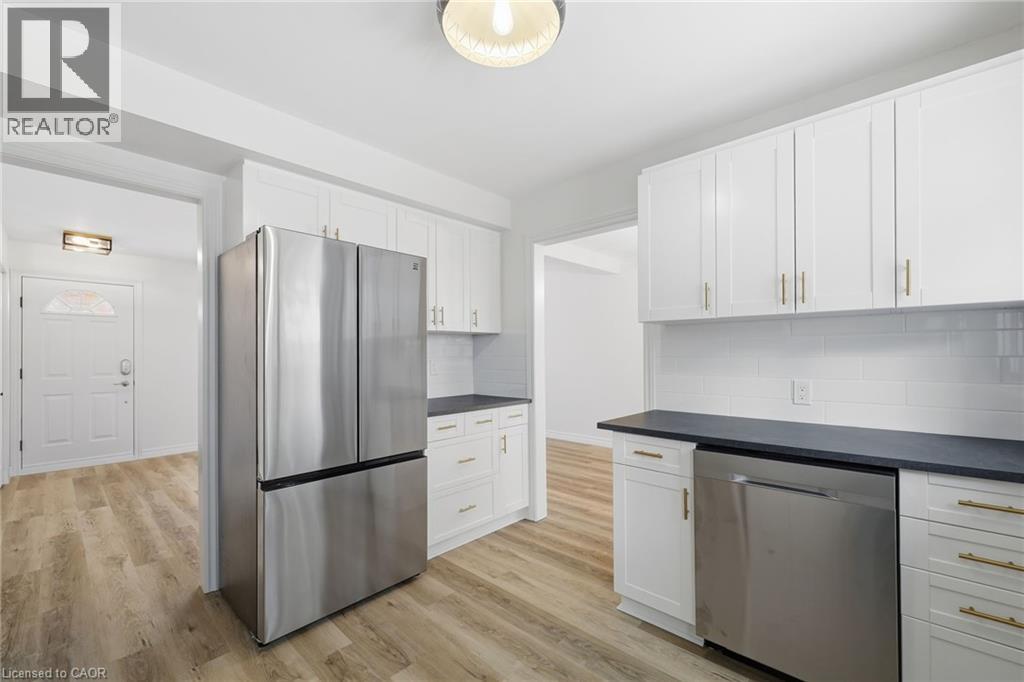 Photo 7 of 29 for 73 Aldborough Avenue