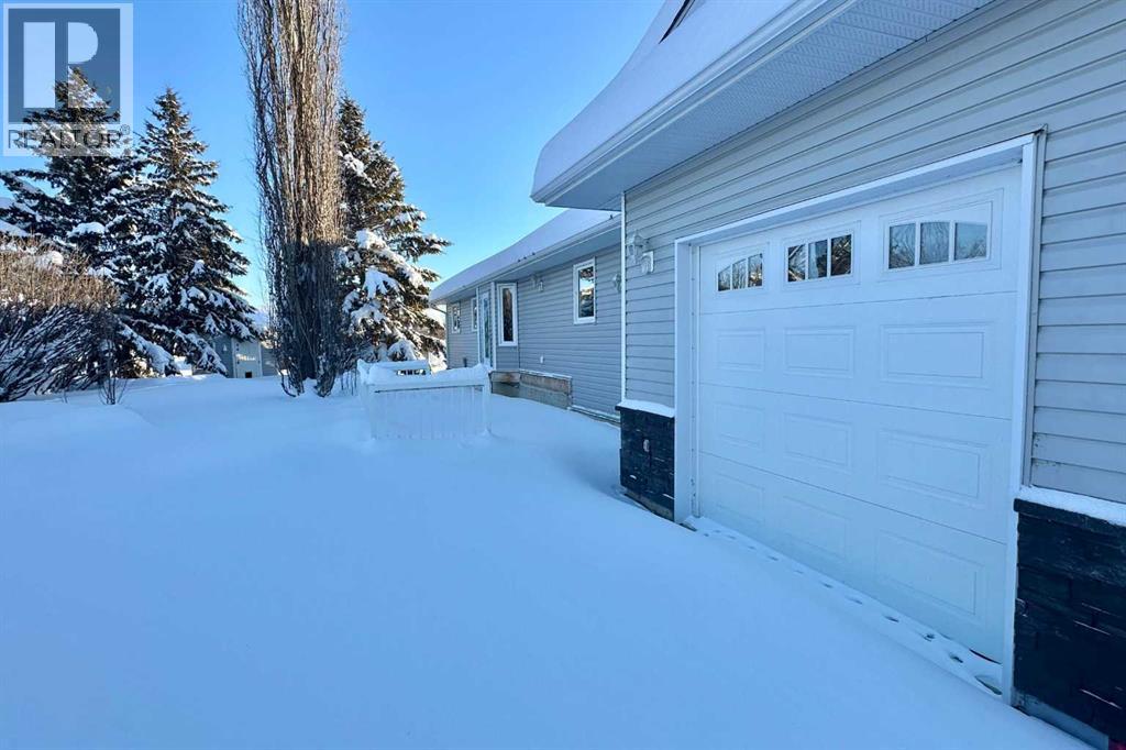 111, 59528 Range Road 55, Rural Barrhead No. 11, Alberta  T7N 1N3 - Photo 10 - A2276333