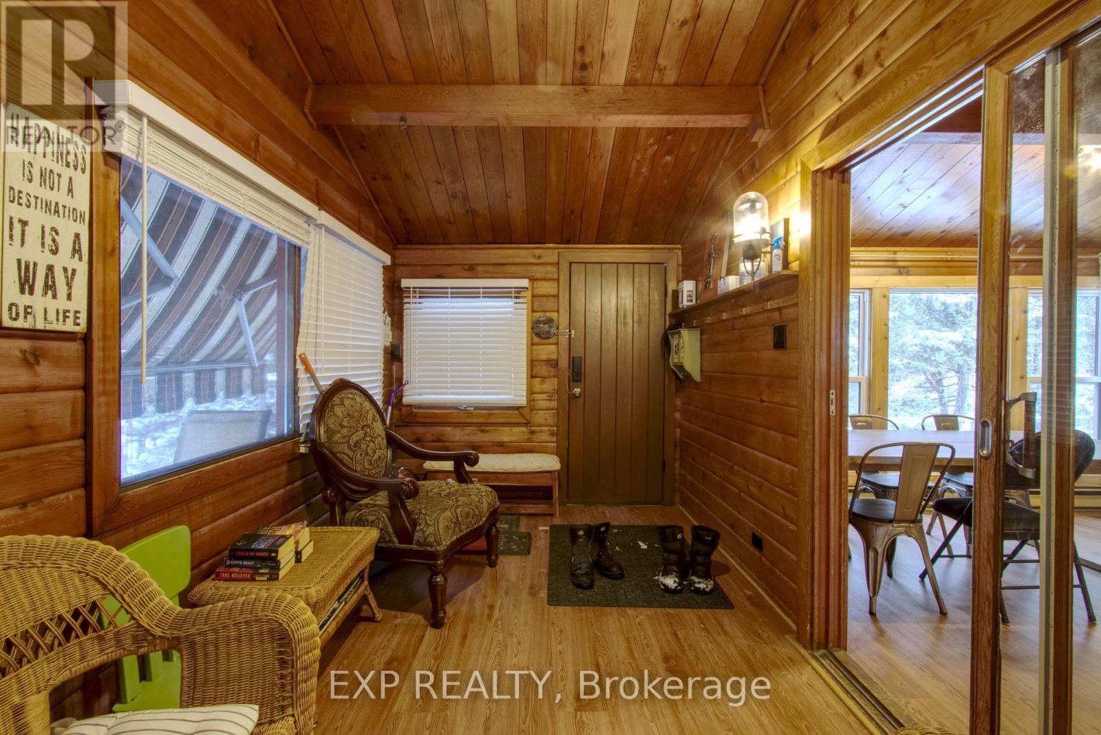 27 Groeger Road, Huntsville, Ontario  P1H 2J4 - Photo 9 - X12685234