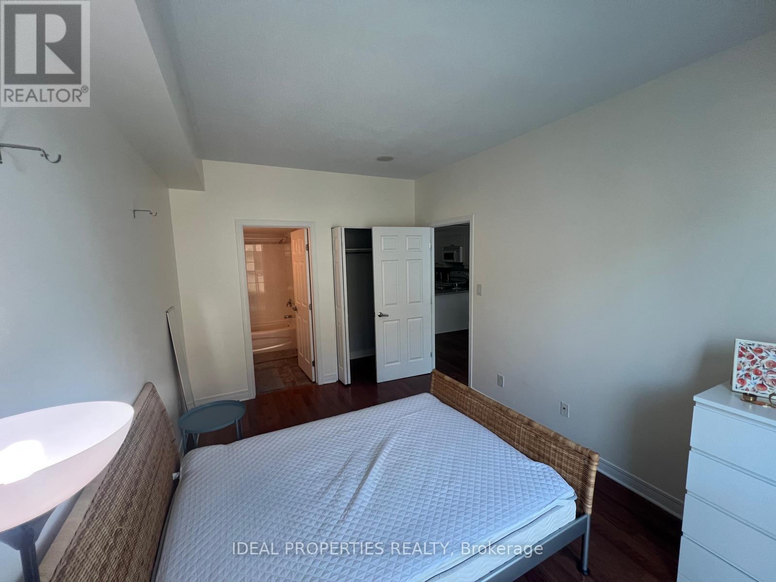 207 - 134 York Street E, Ottawa, Ontario  K1N 1K8 - Photo 18 - X12685236