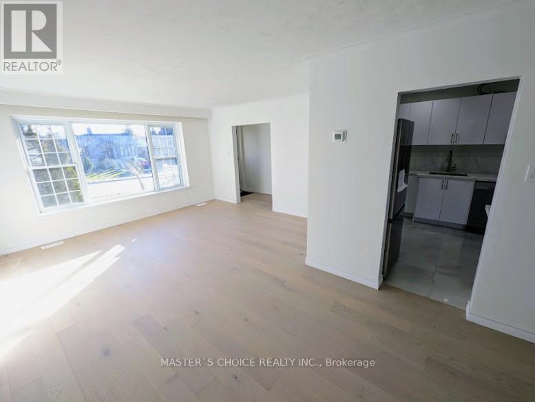 Upper - 26 Heatherington Drive, Toronto, Ontario  M1T 1N4 - Photo 2 - E12570264