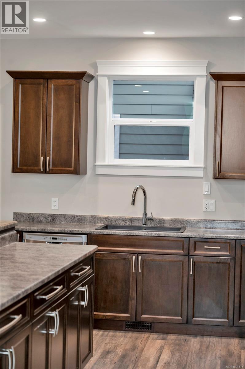 477 Legacy Dr, Campbell River, British Columbia  V9W 0A8 - Photo 29 - 1021174