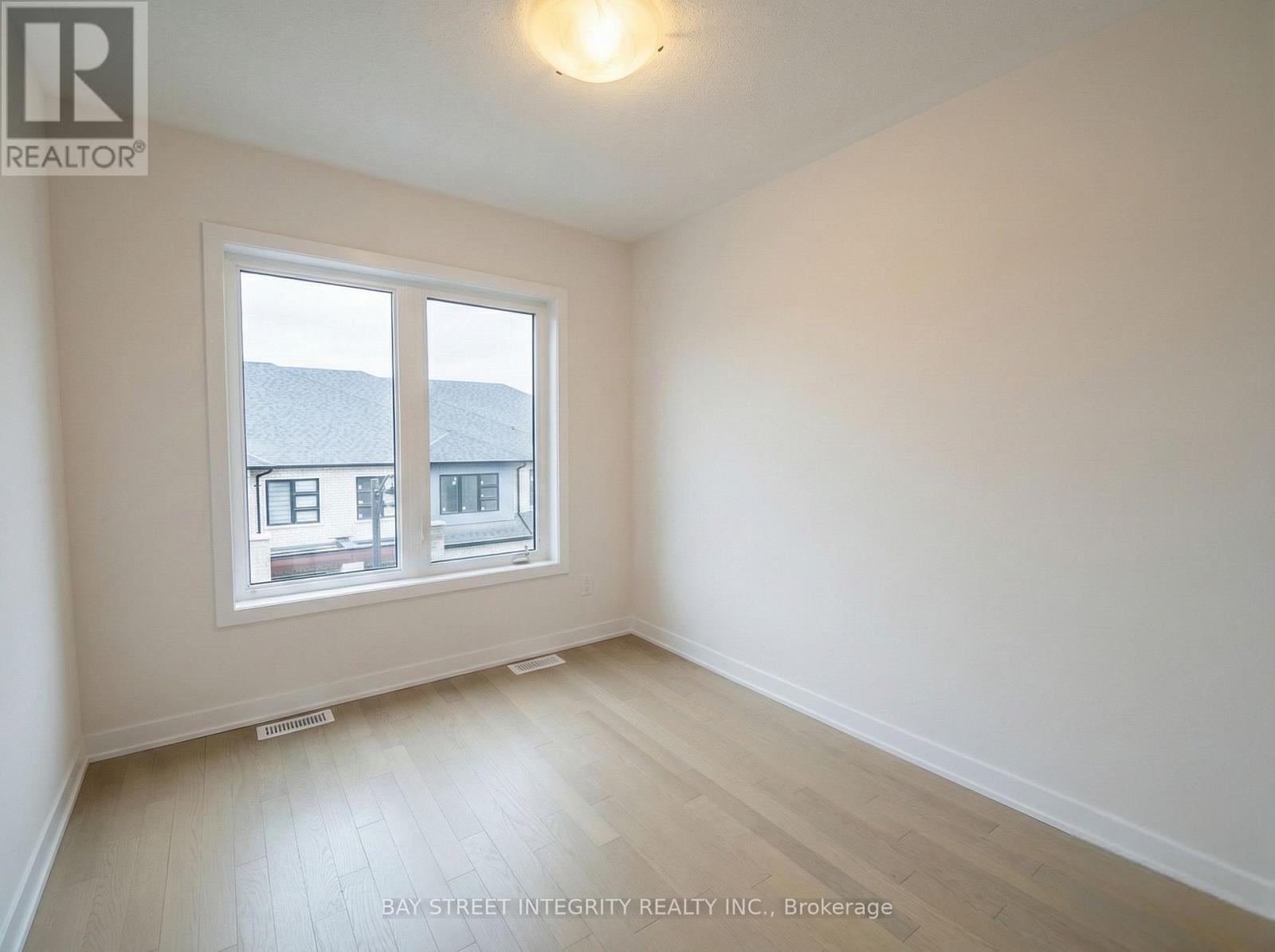 27 John Canning Way, Markham, Ontario  L3R 3X3 - Photo 14 - N12685262