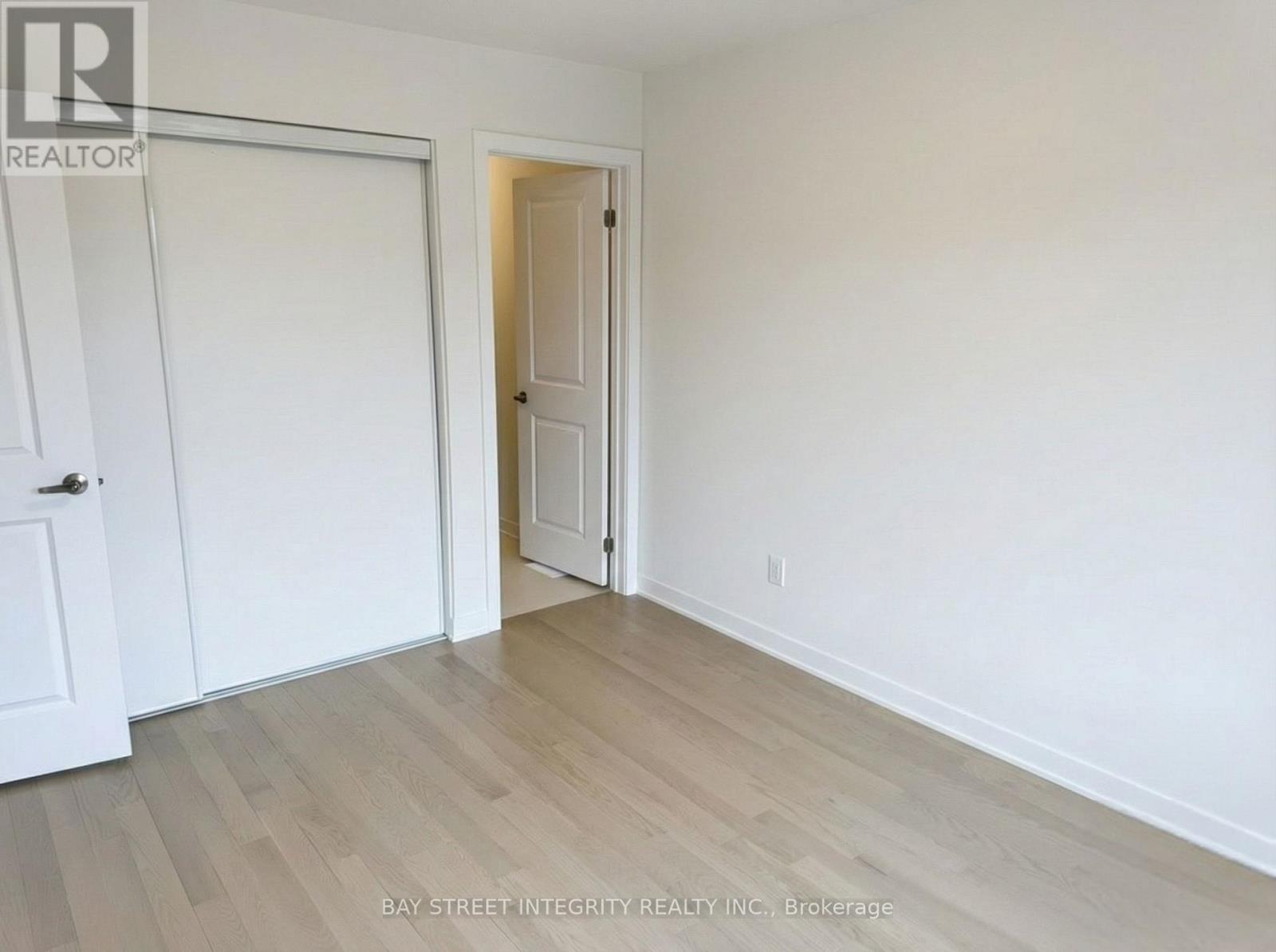 27 John Canning Way, Markham, Ontario  L3R 3X3 - Photo 17 - N12685262