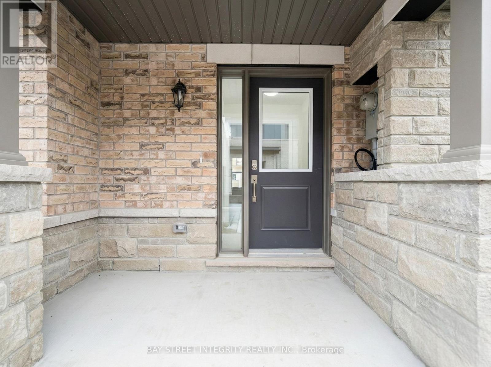 27 John Canning Way, Markham, Ontario  L3R 3X3 - Photo 2 - N12685262