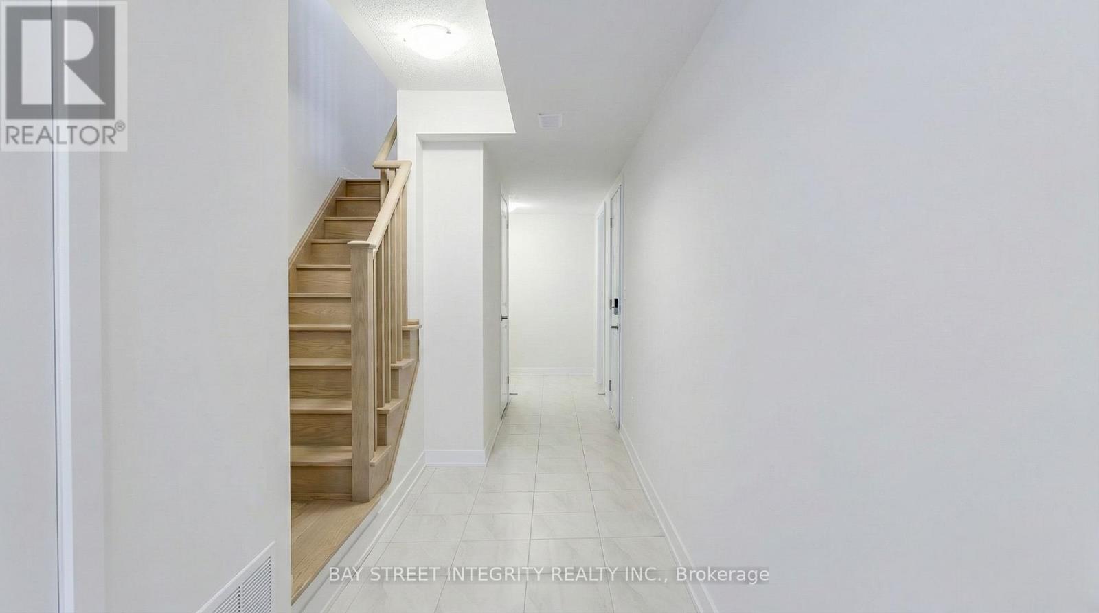 27 John Canning Way, Markham, Ontario  L3R 3X3 - Photo 20 - N12685262