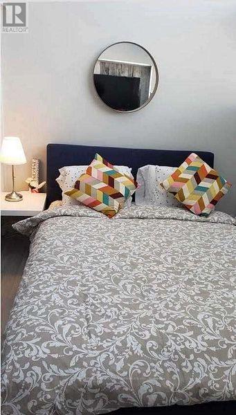 238 Queen Street S, Mississauga, Ontario  L5M 1L5 - Photo 13 - W12656570