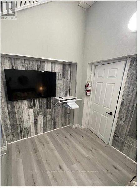 238 Queen Street S, Mississauga, Ontario  L5M 1L5 - Photo 22 - W12656570