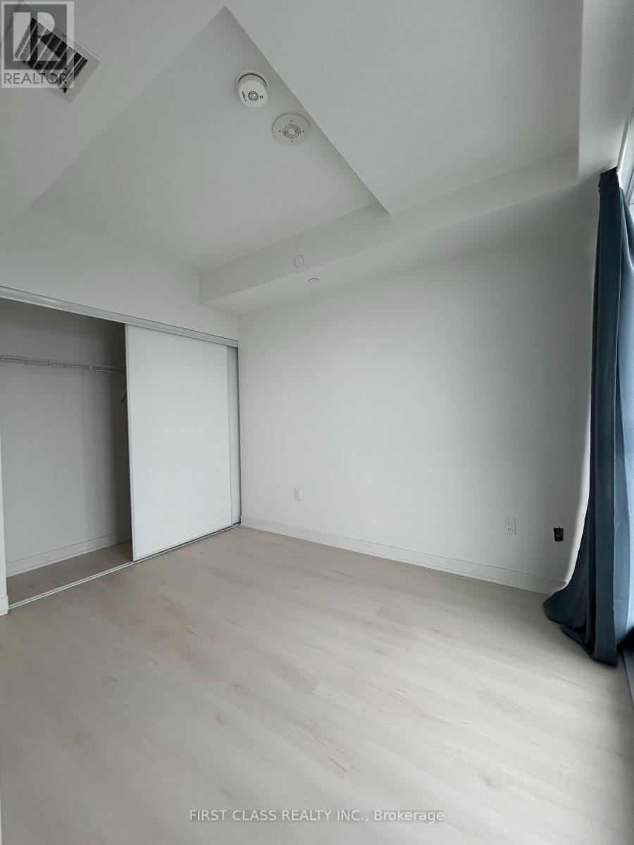 3513 - 3900 Confederation Parkway E, Mississauga, Ontario  L5B 0M3 - Photo 13 - W12685246