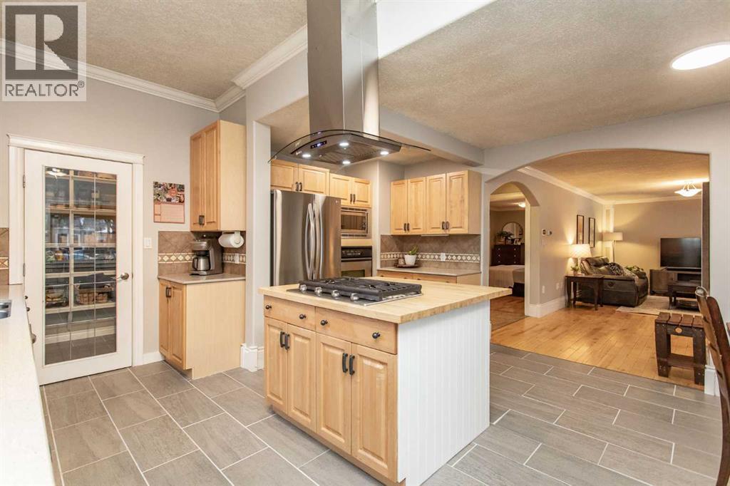 5804 44 Avenue, Red Deer, Alberta  T4N 3J5 - Photo 9 - A2276335