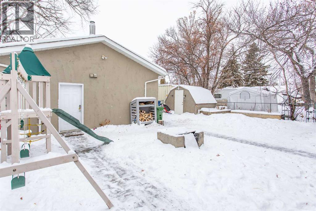 5804 44 Avenue, Red Deer, Alberta  T4N 3J5 - Photo 36 - A2276335