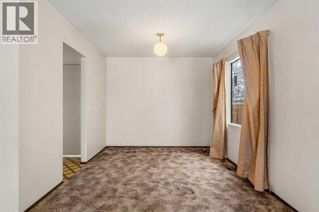 1151 Marcombe Crescent Ne, Calgary, Alberta  T2A 4H8 - Photo 15 - A2277400