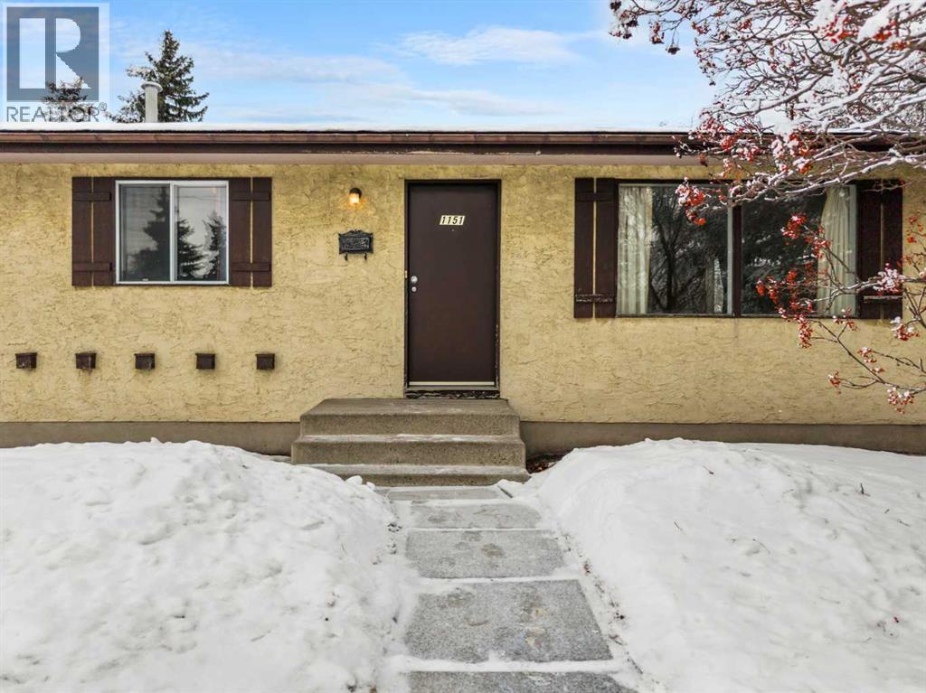 1151 Marcombe Crescent Ne, Calgary, Alberta  T2A 4H8 - Photo 3 - A2277400