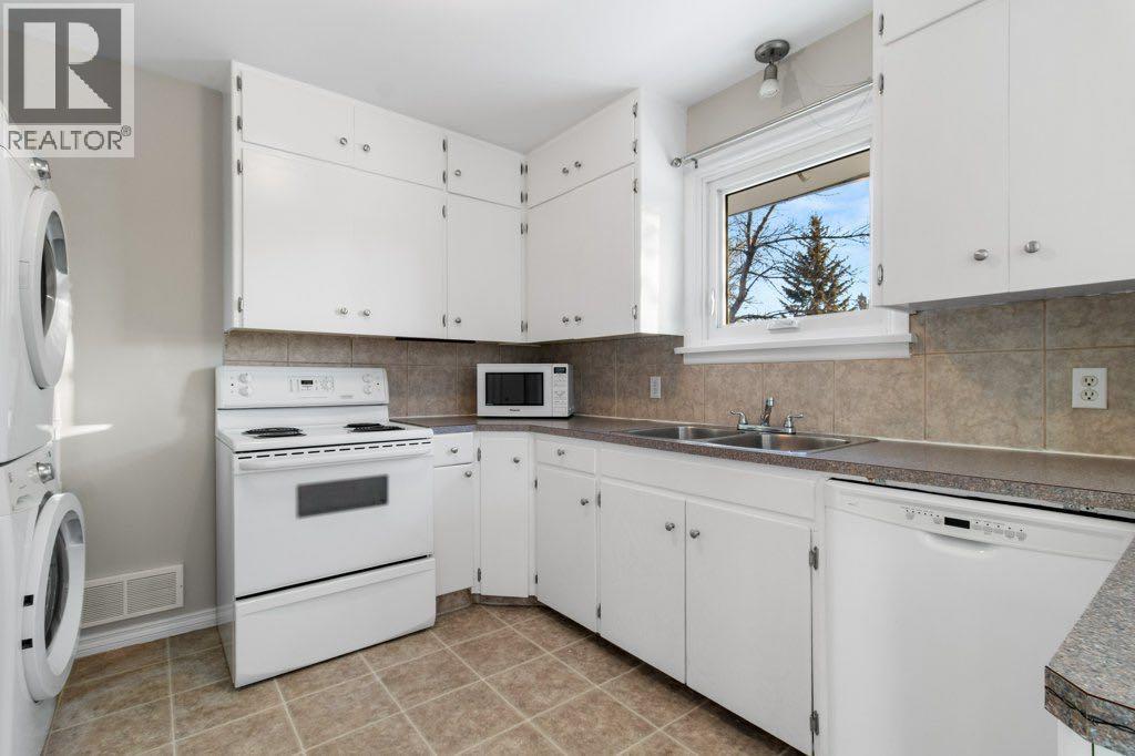 3738 46 Street, Red Deer, Alberta  T4N 1L6 - Photo 12 - A2278168