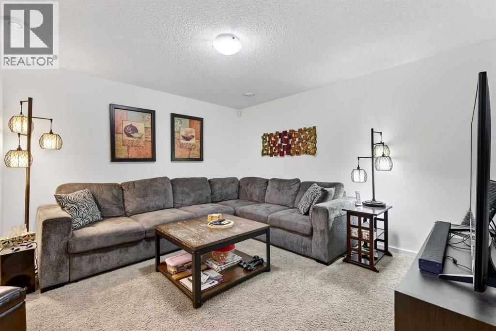 222 Walden Gate Se, Calgary, Alberta  T2X 0P3 - Photo 15 - A2277197