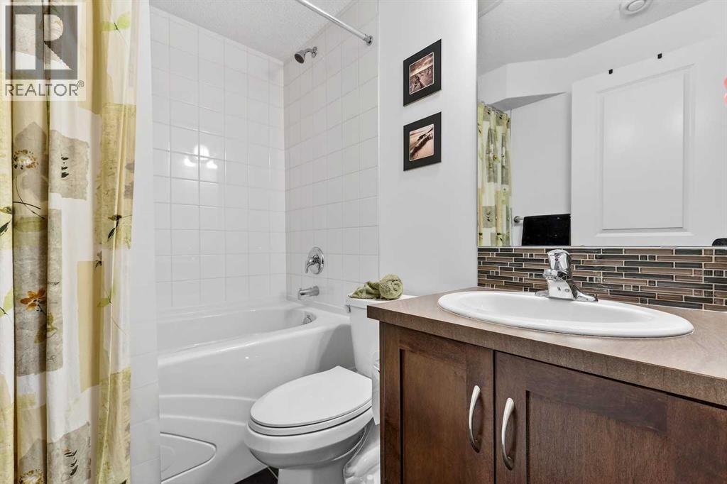 222 Walden Gate Se, Calgary, Alberta  T2X 0P3 - Photo 18 - A2277197