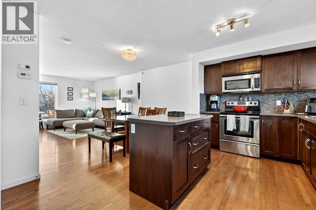 222 Walden Gate Se, Calgary, Alberta  T2X 0P3 - Photo 8 - A2277197