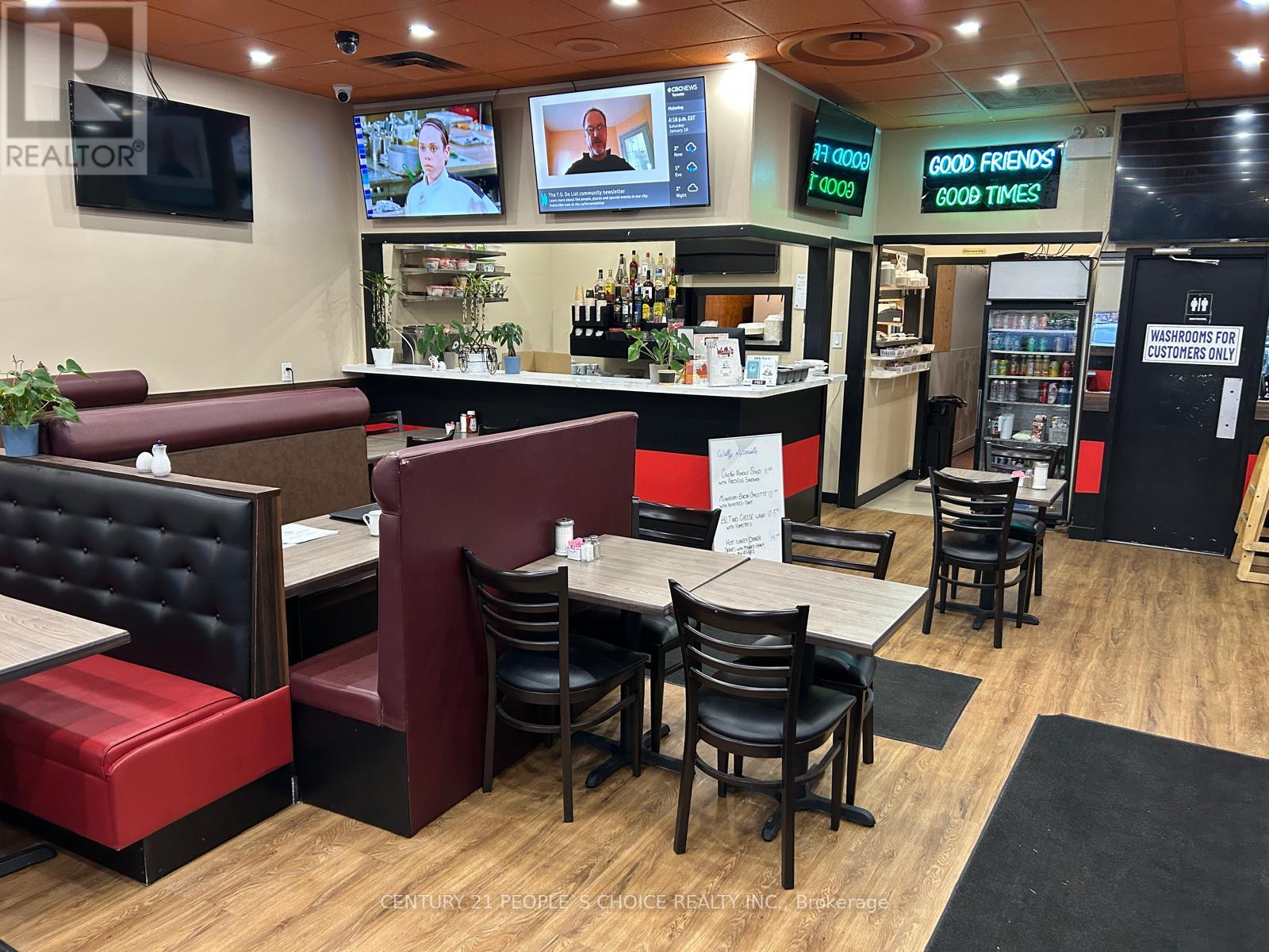 1100 Simcoe Street N, Oshawa, Ontario  L1G 4W6 - Photo 2 - E12685286