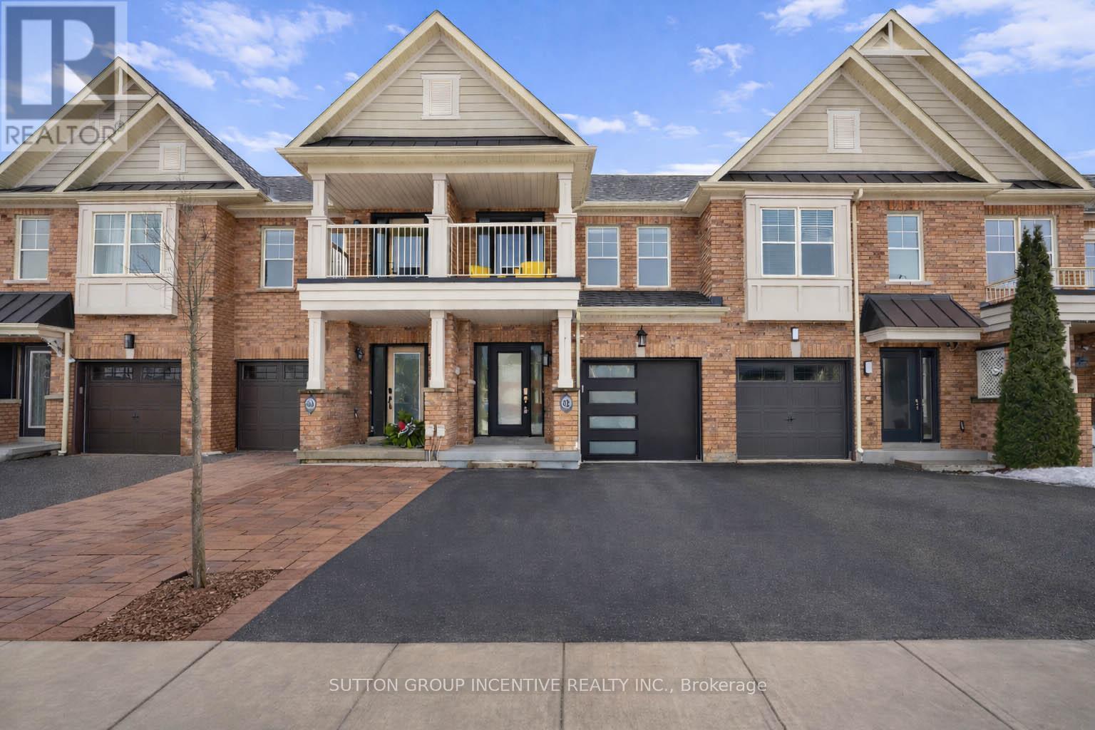 42 SOUTHEAST PASSAGE, Whitchurch-Stouffville, Ontario