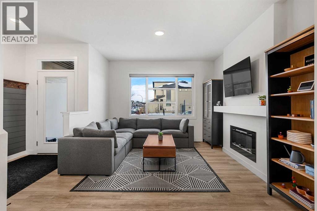 147 Wolf Creek Avenue Se, Calgary, Alberta  T2X 4V1 - Photo 3 - A2277056