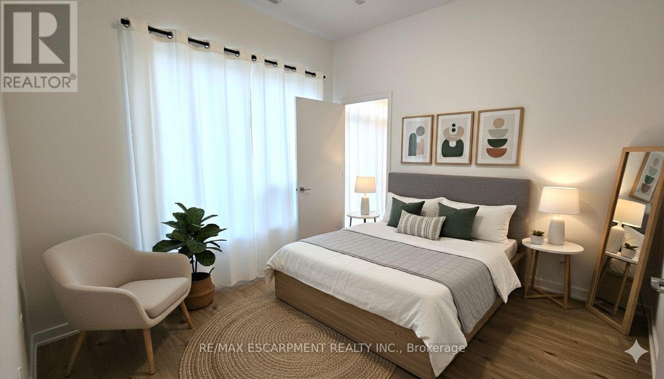 102 - 500 Plains Road E, Burlington, Ontario  L3T 2E1 - Photo 9 - W12652938