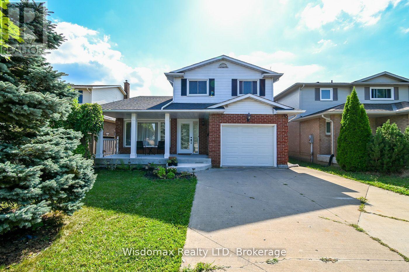 15 CAPRI STREET, Thorold, Ontario