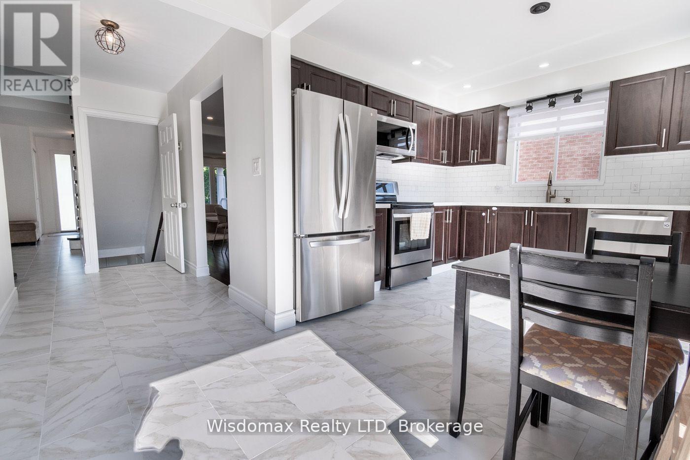 15 Capri Street, Thorold, Ontario  L2V 4W7 - Photo 10 - X12685314